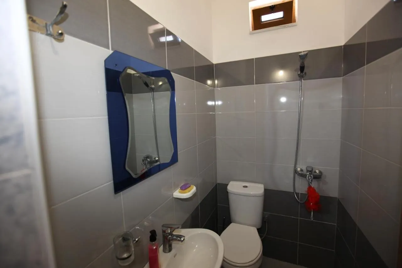 Vila Paza Sarandë