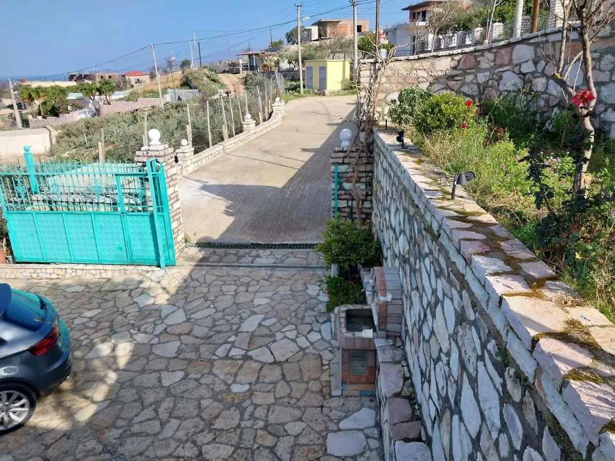 Vila Paza Sarandë 아파트